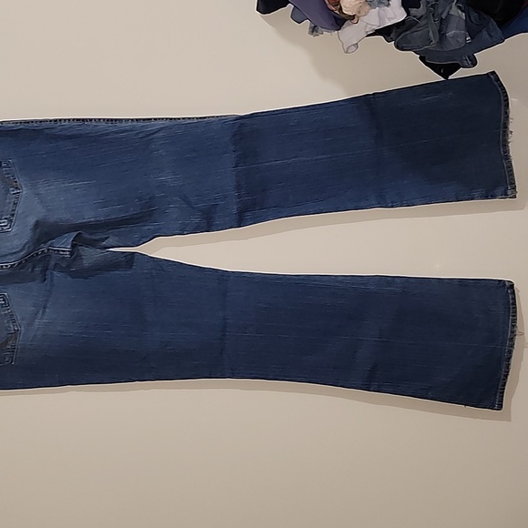 #007 Women's Jeans - Picture 6 of 6